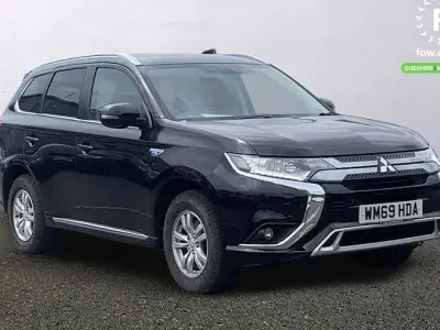 Used Mitsubishi Outlander P-HEV 224 HP (164 kW) 2020 Black Estate