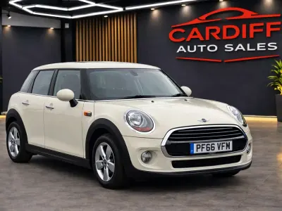 Usado Mini Cooper D Hatch 2016 Branco Citadino