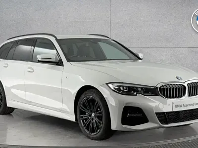 Used BMW 330e M Sport 288 HP (211 kW) 2020 White Estate