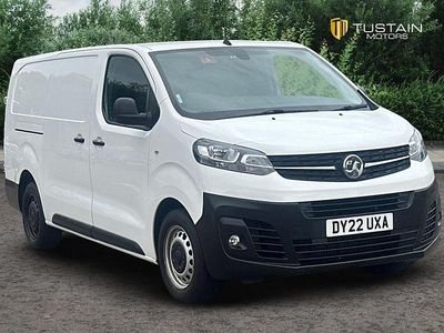 Used Vauxhall Vivaro S 100 HP (73 kW) 2022 White MPV