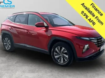 Used Hyundai Tucson SE 150 HP (110 kW) 2022 Engine red SUV