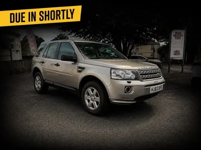 Used Land Rover Freelander 2 S 150 HP (110 kW) 2013 Gold SUV