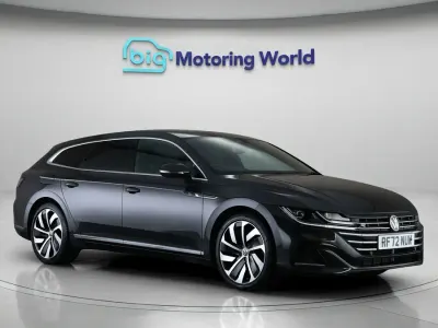 Begagnad VW Arteon R-line 190 HK (139 kW) 2023 Grå Kombi