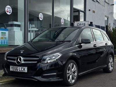 Begagnad Mercedes B180