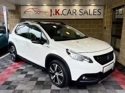 Used Peugeot 2008 GT-line 98 HP (72 kW) 2018 White SUV