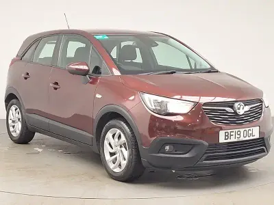 Used Vauxhall Crossland X 81 HP (59 kW) 2019 Red SUV
