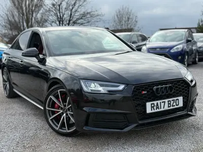 Used Audi A4 Advanced 2017 Black Sedan