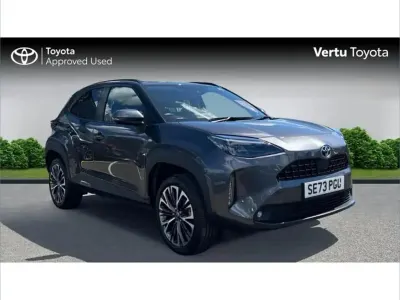 Used Toyota Yaris Cross 113 HP (83 kW) 2024 Grey SUV