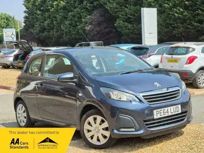 Used Peugeot 108 Active 68 HP (50 kW) 2014 Blue Hatchback