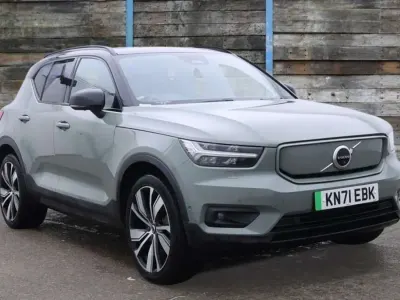 Used Volvo XC40 Pro 300 kW (408 HP) 2021 Green SUV