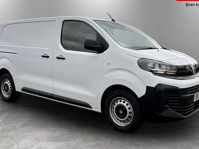 Second-hand Vauxhall Vivaro 120 CP (88 kW) 2026 Monovolum