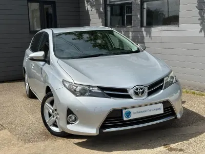 Used Toyota Auris