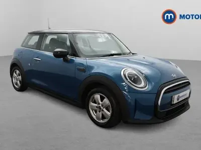 Usado Mini Cooper Classic 136 HP (100 kW) 2023 Azul Citadino
