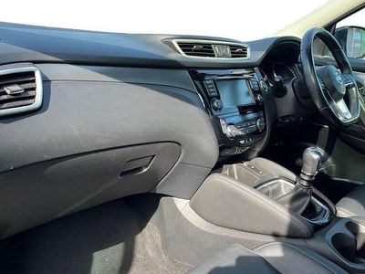 Used Nissan Qashqai Tekna 2019 Silver SUV