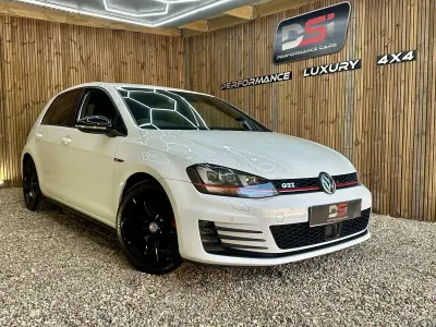 Used VW Golf VII GTI 2016 White Hatchback