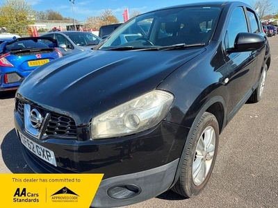 Used Nissan Qashqai Acenta 117 HP (86 kW) 2012 Black SUV