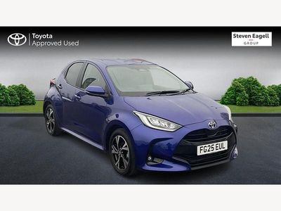 Used Toyota Yaris Hybrid Design 2025 Blue Hatchback