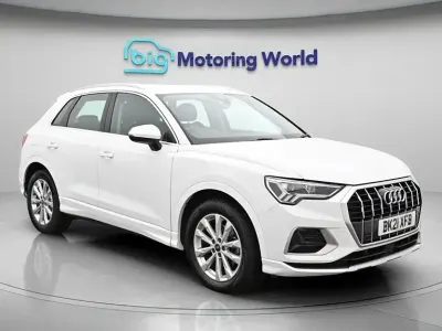 Używany Audi Q3 Sport 150 KM (110 kW) 2021 Biały SUV