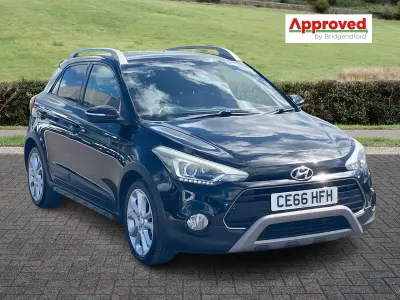 Używany Hyundai i20 Active 2016 Czarny Hatchback