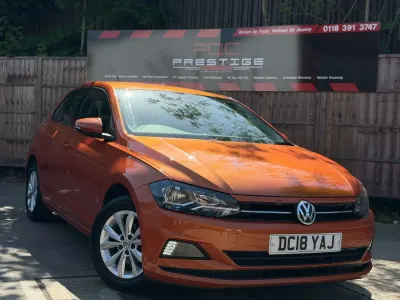 Used VW Polo SE 95 HP (69 kW) 2018 Orange Hatchback