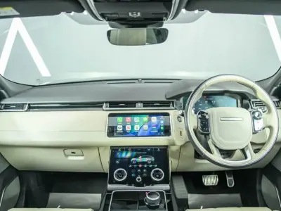 Used Land Rover Range Rover Velar HSE Dynamic 240 HP (176 kW) 2019 Black SUV