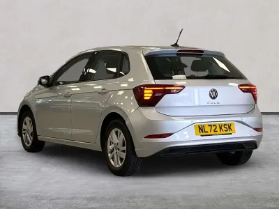Używany VW Polo Life 95 KM (69 kW) 2022 Srebrny Hatchback
