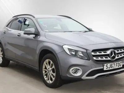 Used Mercedes GLA200 SE 136 HP (100 kW) 2017 Grey SUV