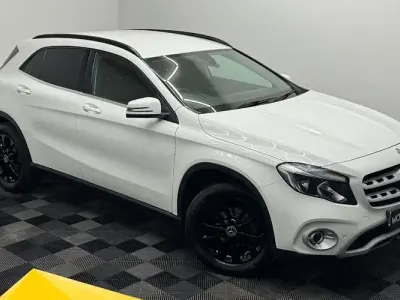 Used Mercedes GLA200 Executive 156 HP (114 kW) 2018 White SUV
