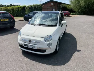 Używany Fiat 500 Lounge 69 KM (50 kW) 2013 Biały Hatchback
