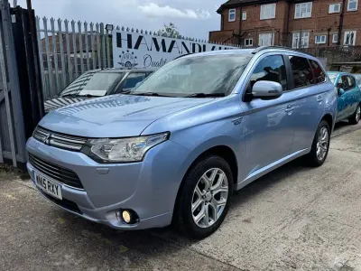 Używany Mitsubishi Outlander P-HEV 2015