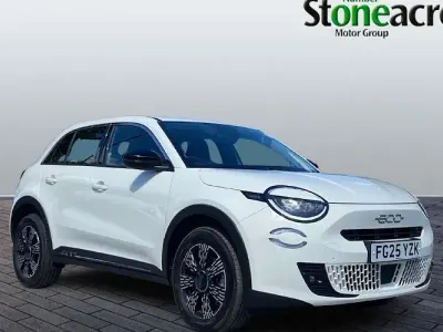 Used Fiat 600 101 HP (74 kW) 2025 White SUV