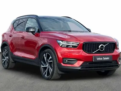 Used Volvo XC40 R-Design 161 HP (118 kW) 2020 Red SUV