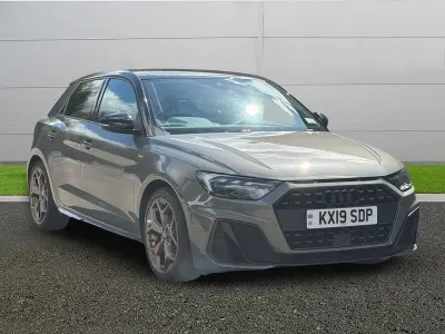 Używany Audi A1 S-Line 150 KM (110 kW) 2019 Szary SUV
