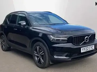 Used Volvo XC40 R-Design 161 HP (118 kW) 2022 Black SUV