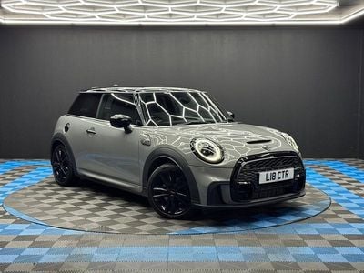 Usado Mini Cooper S Hatch 2021 Cinzento Citadino