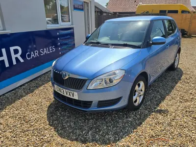 Used Skoda Fabia SE 2013 Blue Hatchback