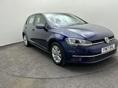 Used VW Golf VII SE 116 HP (85 kW) 2017 Blue Hatchback