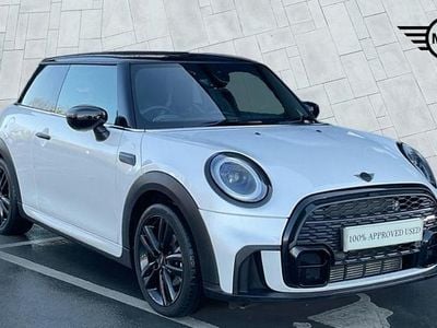White Used 2023 Mini Cooper Hatch Hatchback | £22,950 (Fair price)