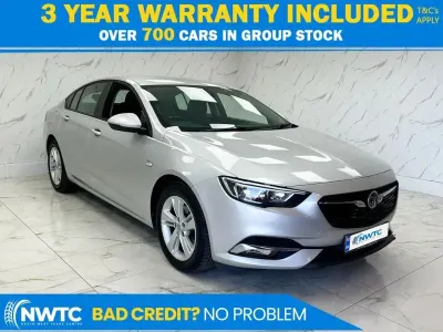 Used Vauxhall Insignia Design Edition 2017 Silver Hatchback