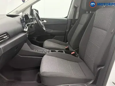 Used Ford Transit Limited 150 HP (110 kW) 2025 White Van