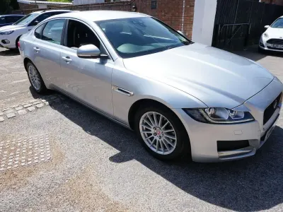 Used Jaguar XF Prestige 160 HP (117 kW) 2016 Silver Sedan