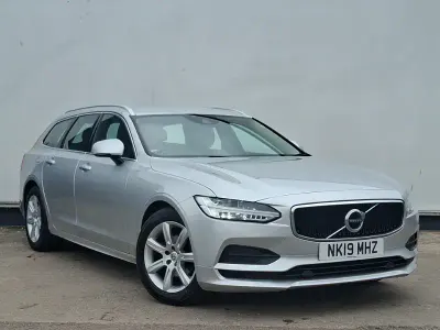 Used Volvo V90 Momentum 190 HP (139 kW) 2019 Silver Estate
