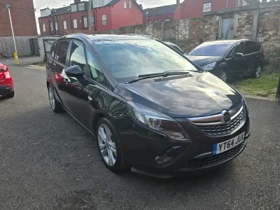 Używany Vauxhall Zafira SRi 2014 Czarny Minivan