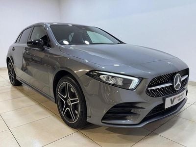 Begagnad Mercedes A250 Executive 2023 Grå Halvkombi