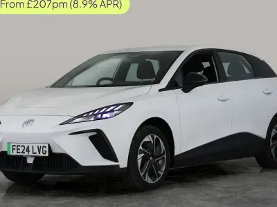 Used MG MG4 EV SE 150 kW (204 HP) 2024 White Hatchback