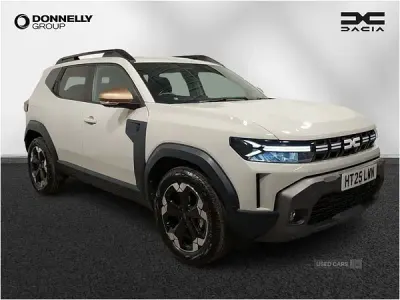 Used Dacia Duster Extreme 130 HP (95 kW) 2025 Cream Hatchback