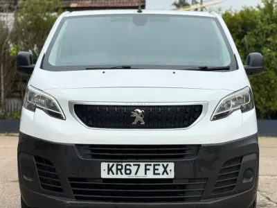 Second-hand Peugeot Expert S 120 CP (88 kW) 2017 Alb Van