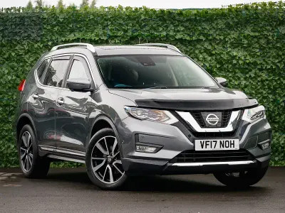 Used Nissan X-Trail Tekna 177 HP (130 kW) 2017 Grey SUV