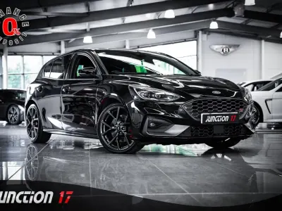 Second-hand Ford Focus ST 280 CP (205 kW) 2020 Negru Hatchback