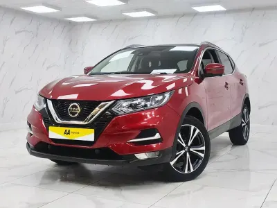 Begagnad Nissan Qashqai N-Connecta 140 HK (102 kW) 2020 Röd SUV